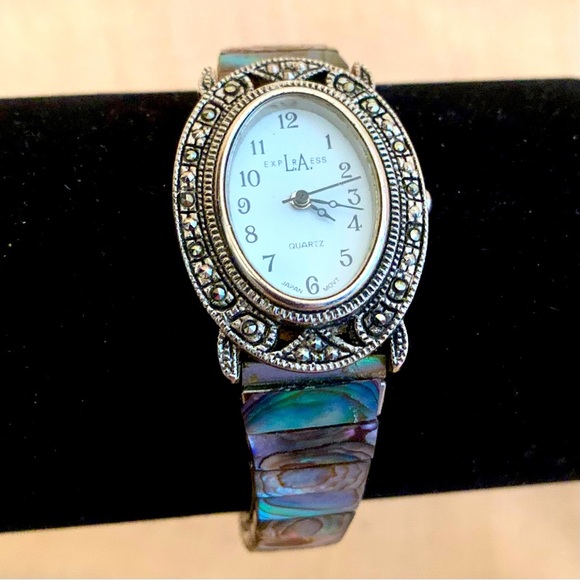 LA EXPRESS Vintage Mother Of Pearl Elastic Band Women's Watch - Picture 1 of 13